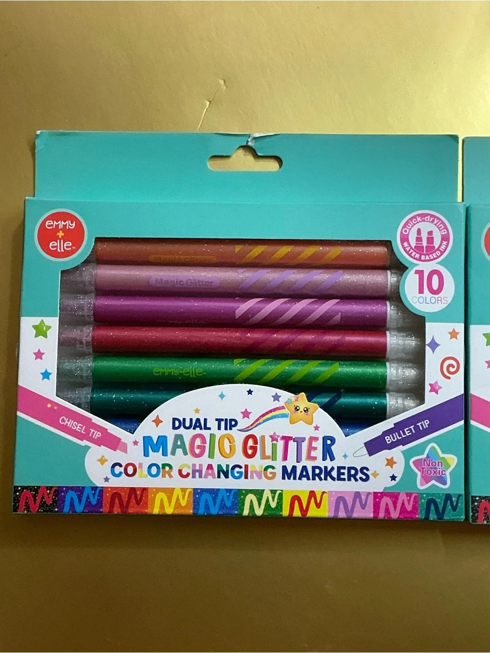 Dual Tip Magic Glitter Color Changing Markers Many Assorted Colors